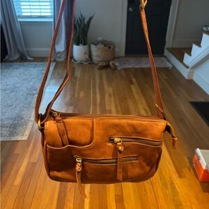 Stylish Tan Leather Crossbody Bag
